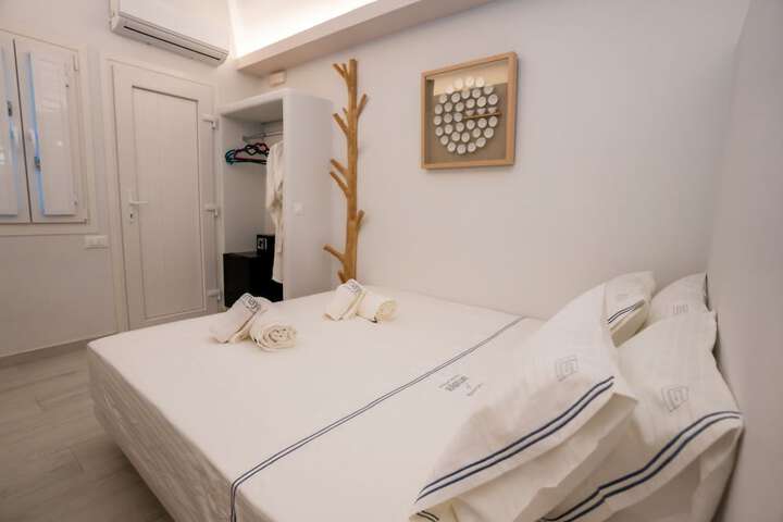 Room 21 of 50