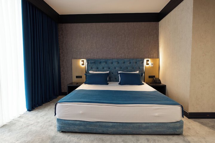 Room 4 of 21