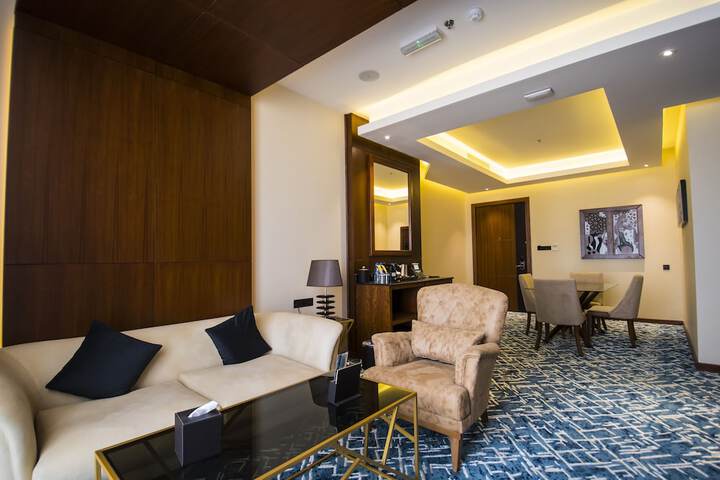 Room 46 of 86