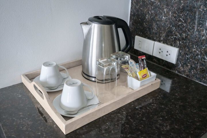 Breakfast/Coffee Service 84 of 140