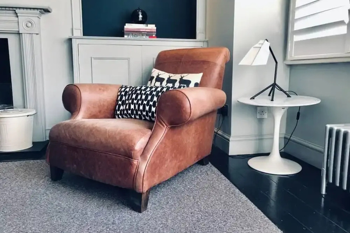 Newly Renovated 3 Bedroom Flat With Terrace