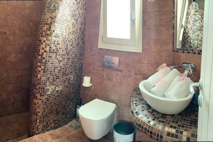 Room 15 of 59