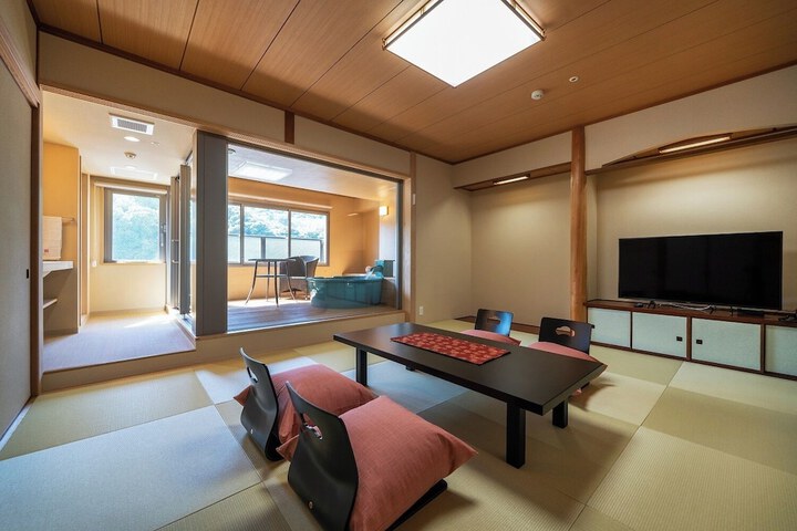 Room 20 of 46