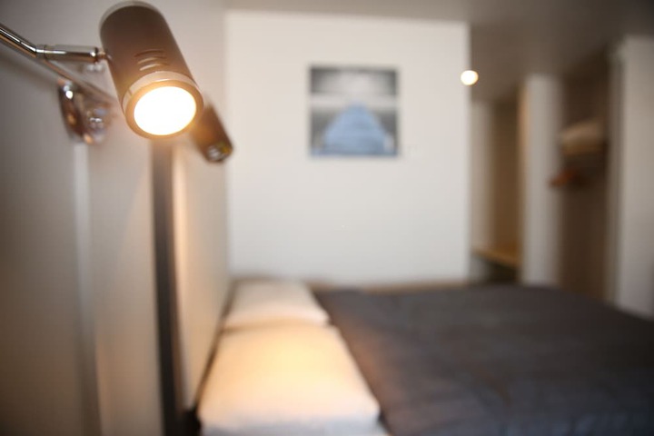 Room 5 of 27