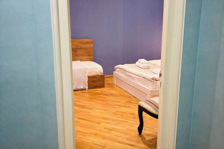 Room 60 of 96