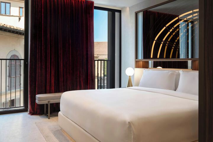 Room 21 of 146