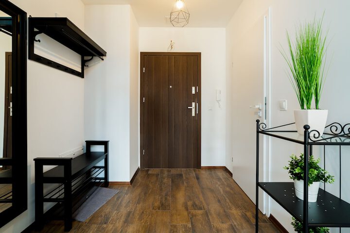 Room 61 of 375