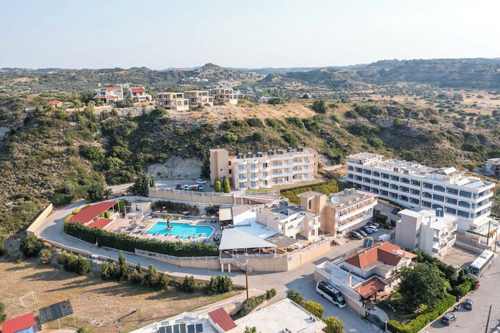 Hotel 92 of 107