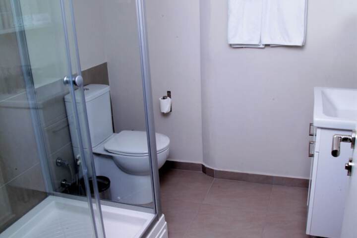 Room 46 of 60