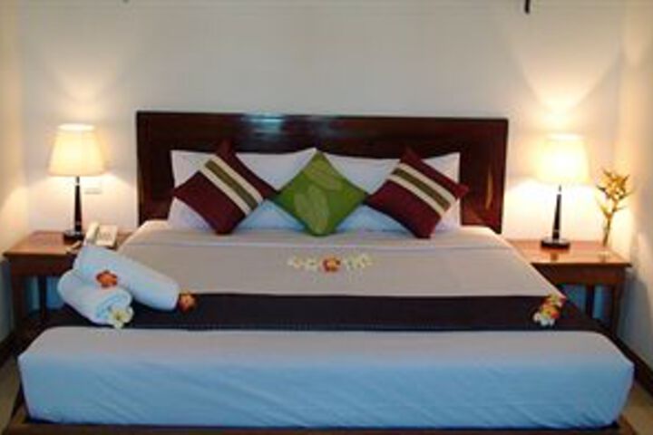 Room 8 of 30