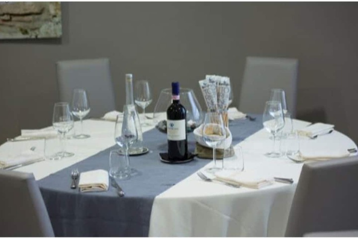 Dining Photos