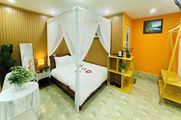 Room 42 of 146
