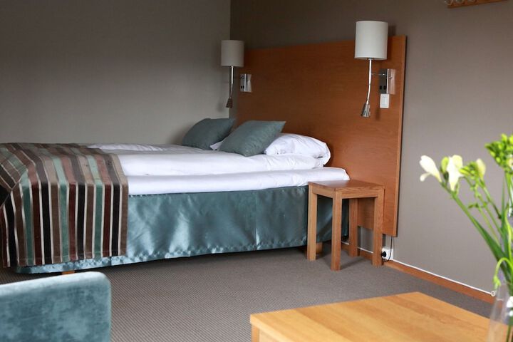 Room 5 of 111