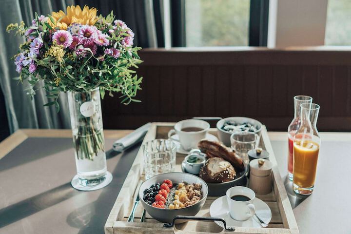 Breakfast/Coffee Service 78 of 112