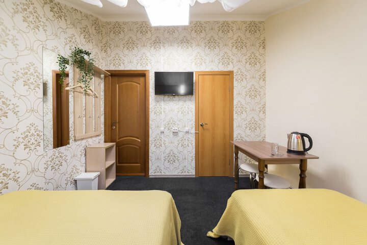 Room 21 of 24