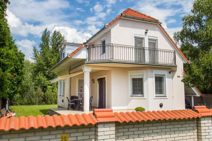 Image of Leon Balatonm Riaf rd