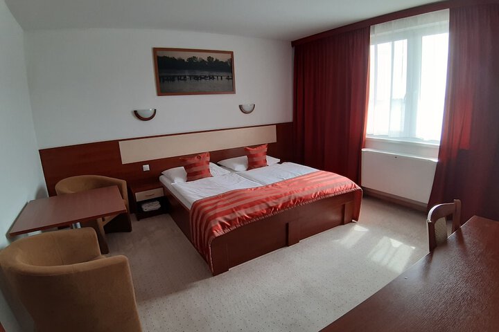 Room 7 of 59