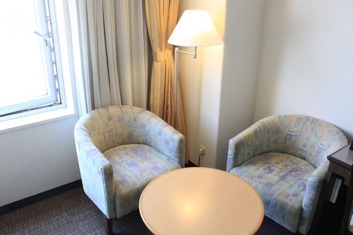 Room 25 of 81