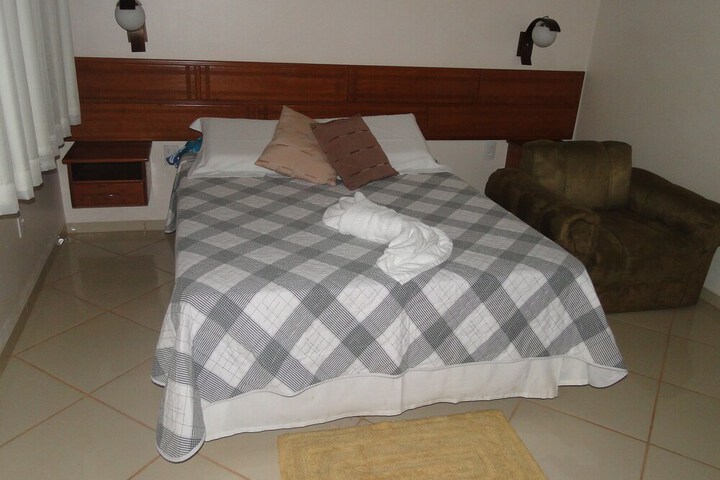 Room 2 of 12