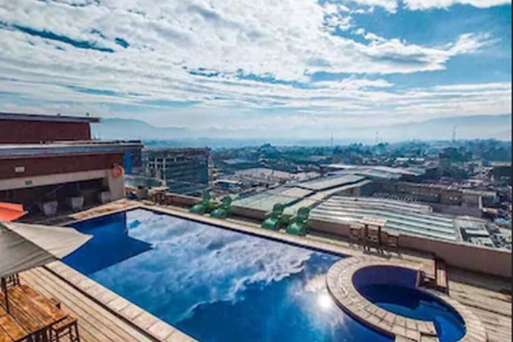 Exterior of Latam Hotel Plaza Pradera Quetzaltenango