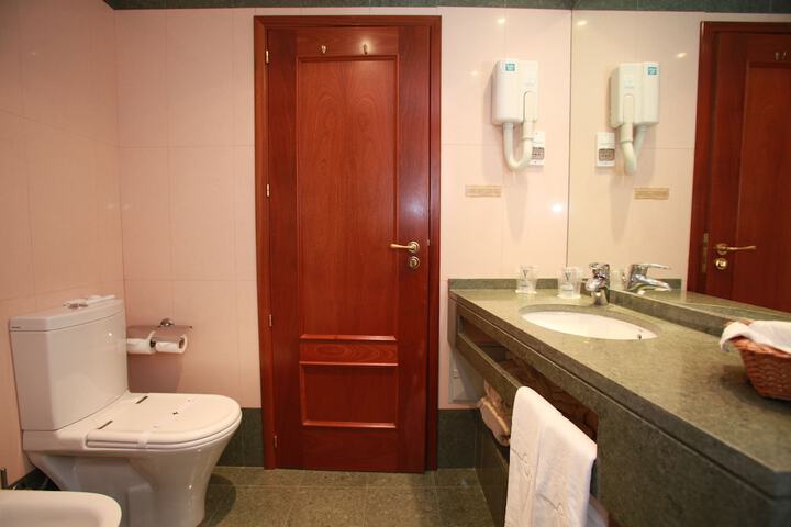Room 19 of 55