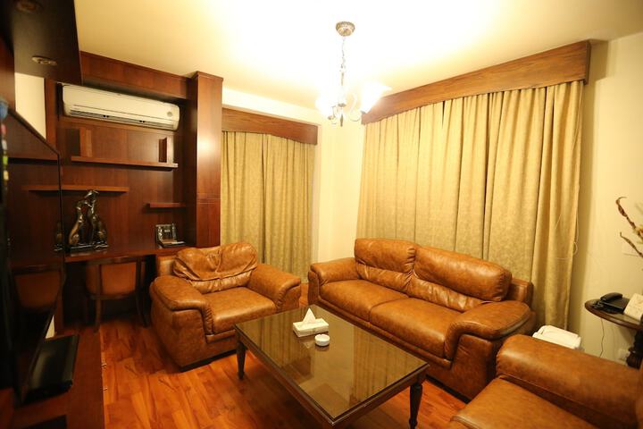 Room 14 of 60