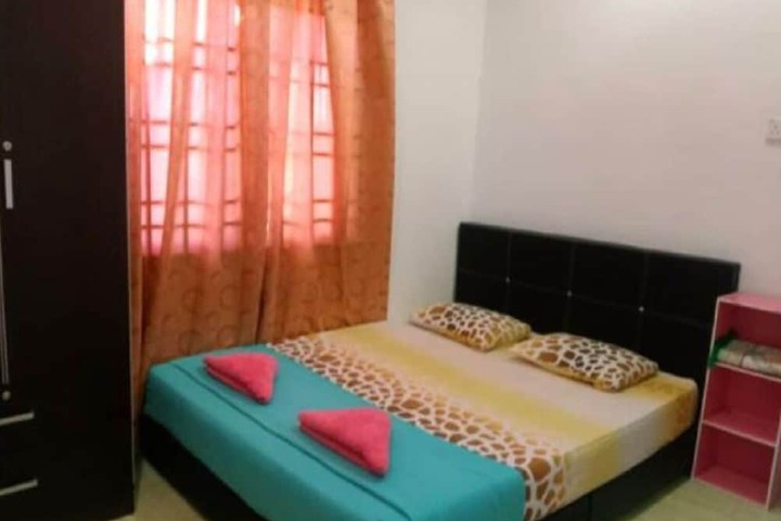 Room 7 of 20