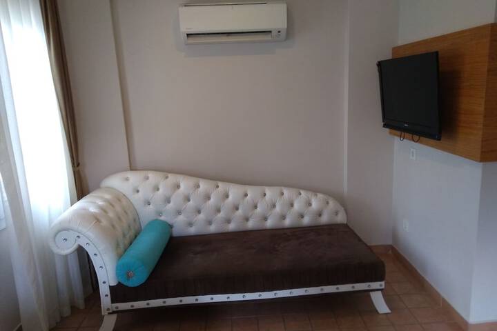 Room 29 of 123