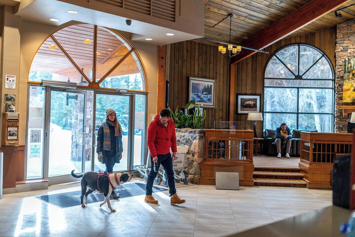 Lobby Photos