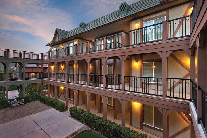 Hotel 44 of 58