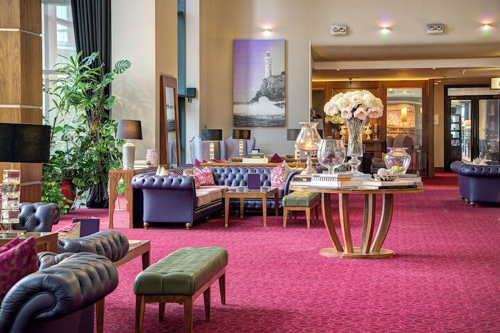 Lobby Entry