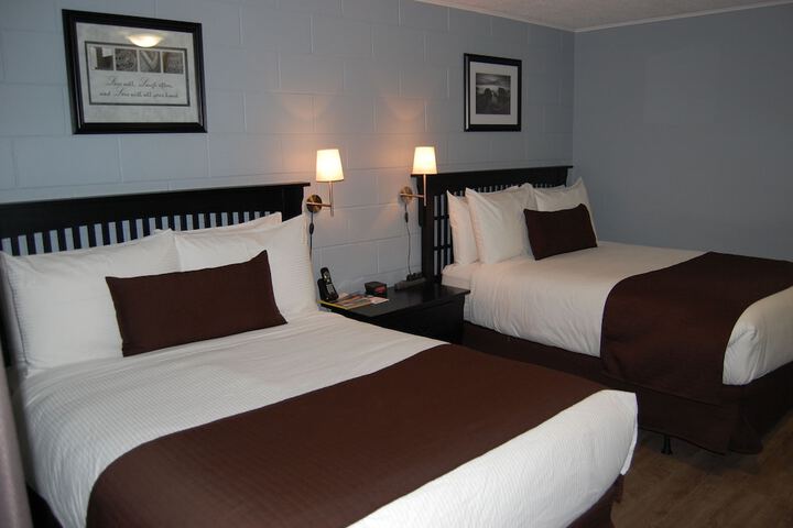 Room 11 of 47