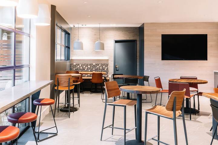 Coffee shop