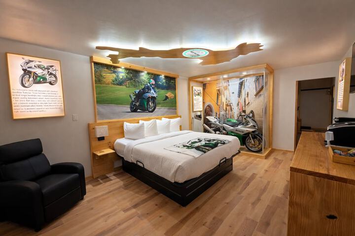 Room 28 of 57