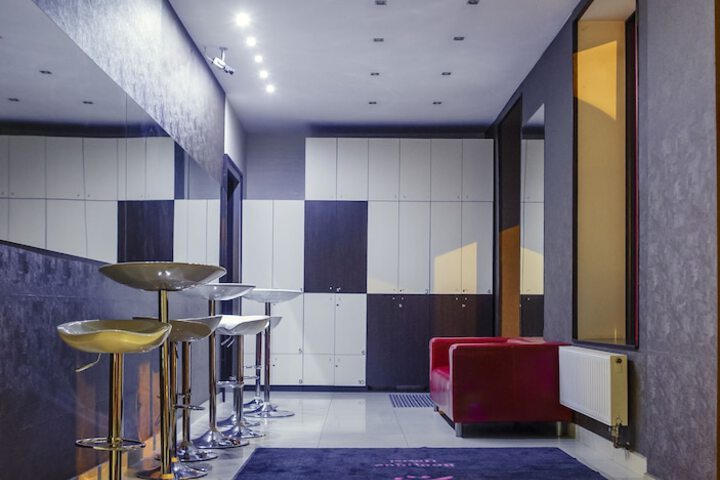 Hotel 2 of 35