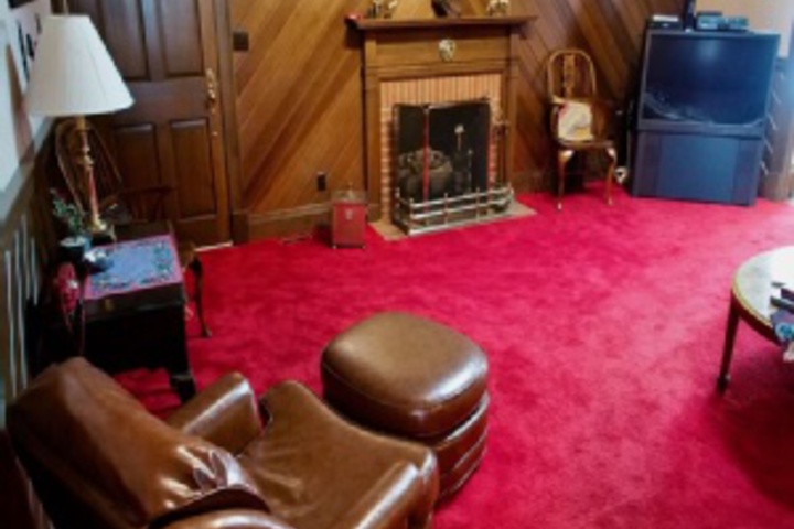 Room 93 of 240