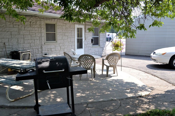 Property Grounds 76 of 81