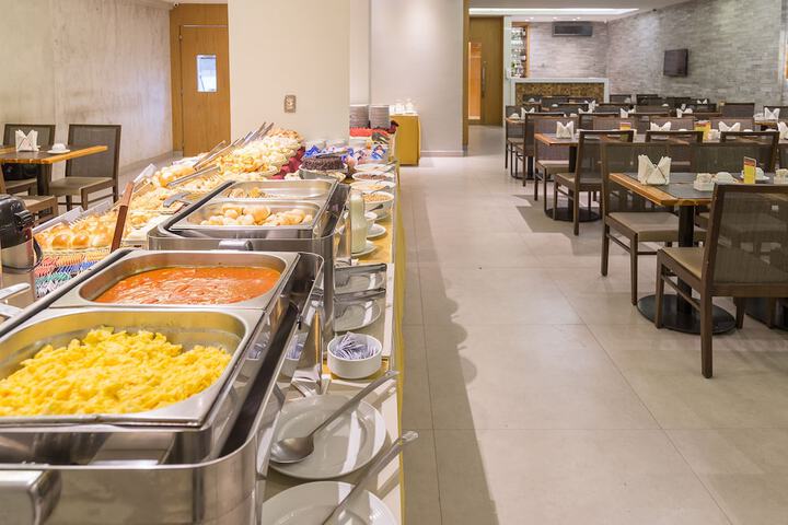 Dining 100 of 138