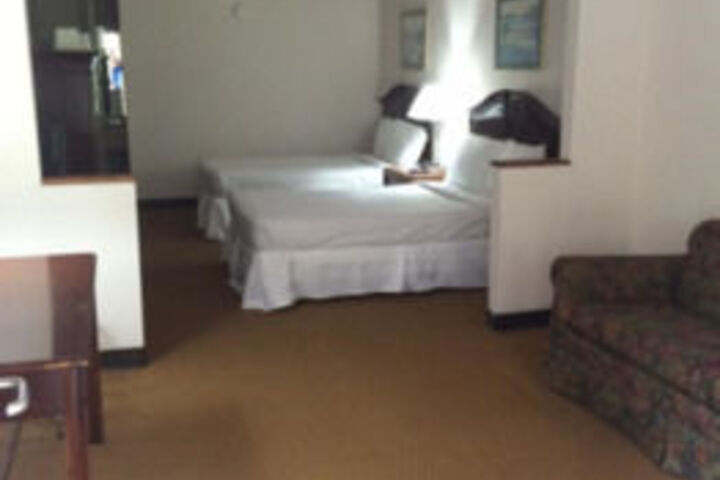 Room 36 of 60