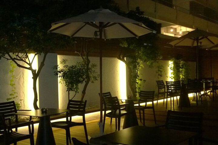 Hotel Exterior 42 of 45