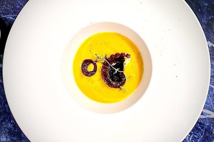 Dining 42 of 63