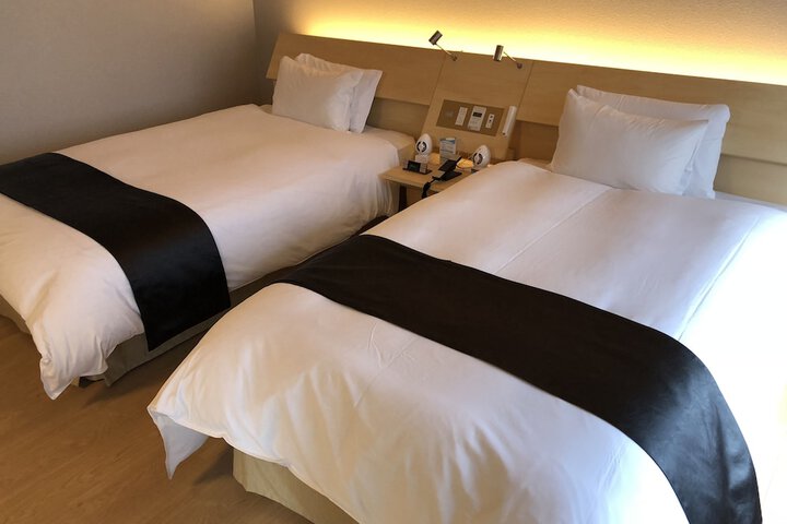 Room 25 of 67