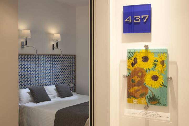 Room 10 of 169
