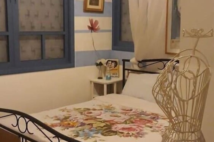 Room 7 of 91