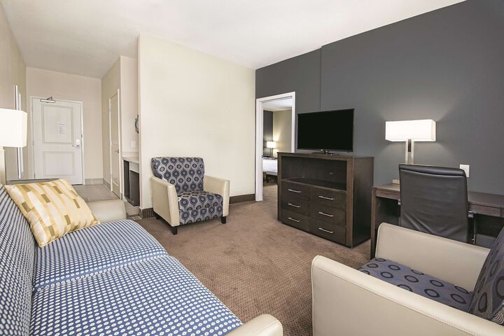 Room 21 of 54