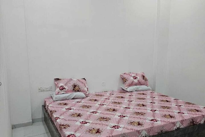 Room 20 of 43