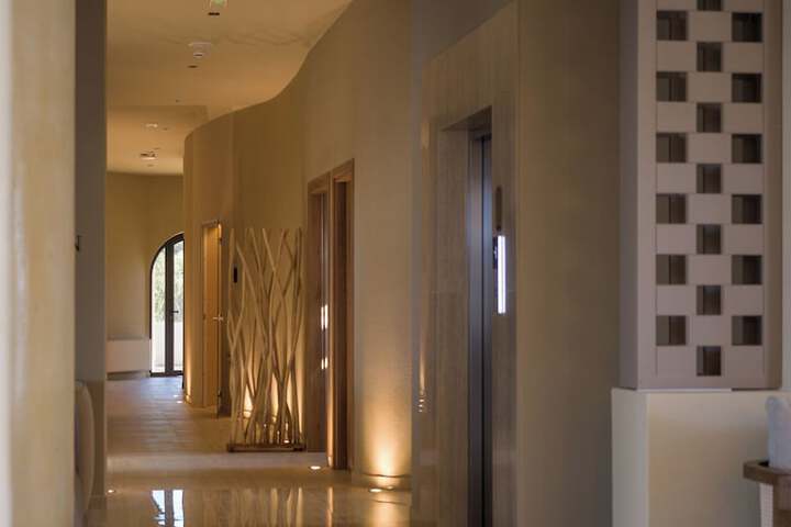 Hotel Interior 4 of 312