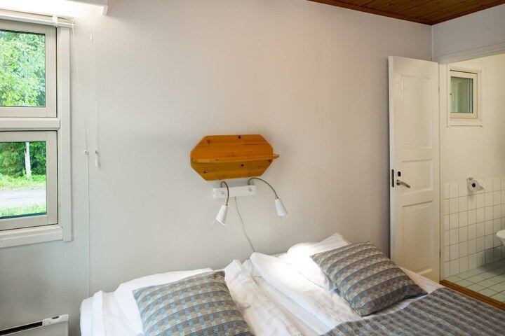 Room 15 of 78