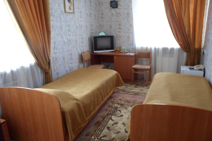 Room 5 of 19