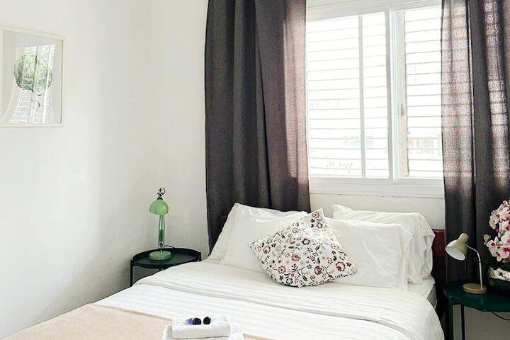 Room 9 of 54